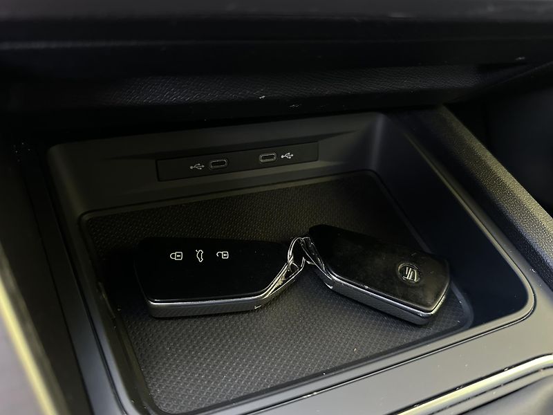 Seat Leon (2021) FR 1.5TSI/110kW *LED *KOMBI - fotka 23 z 47