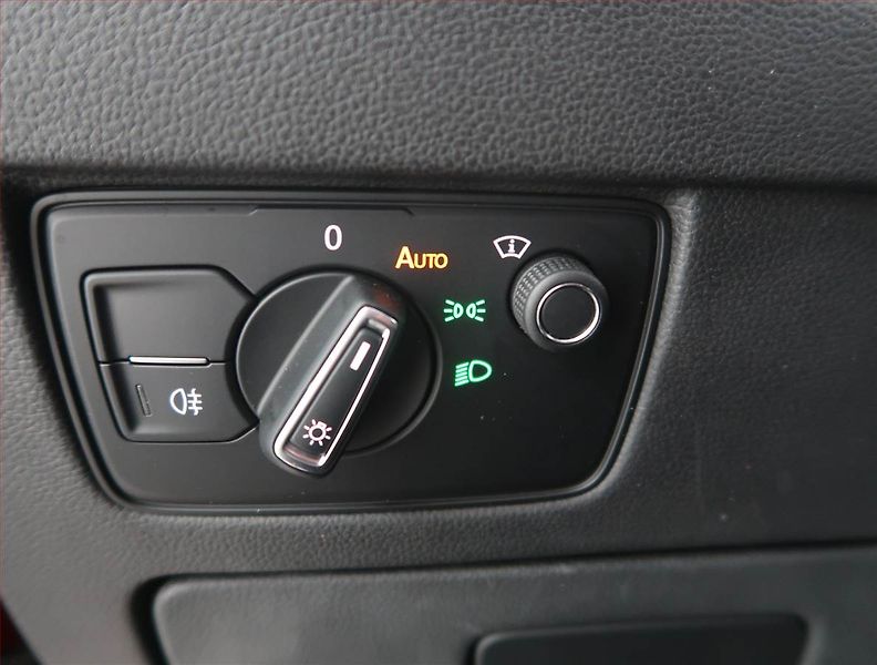 Volkswagen Arteon (2021) R-line 2.0 TDI - fotka 18 z 23