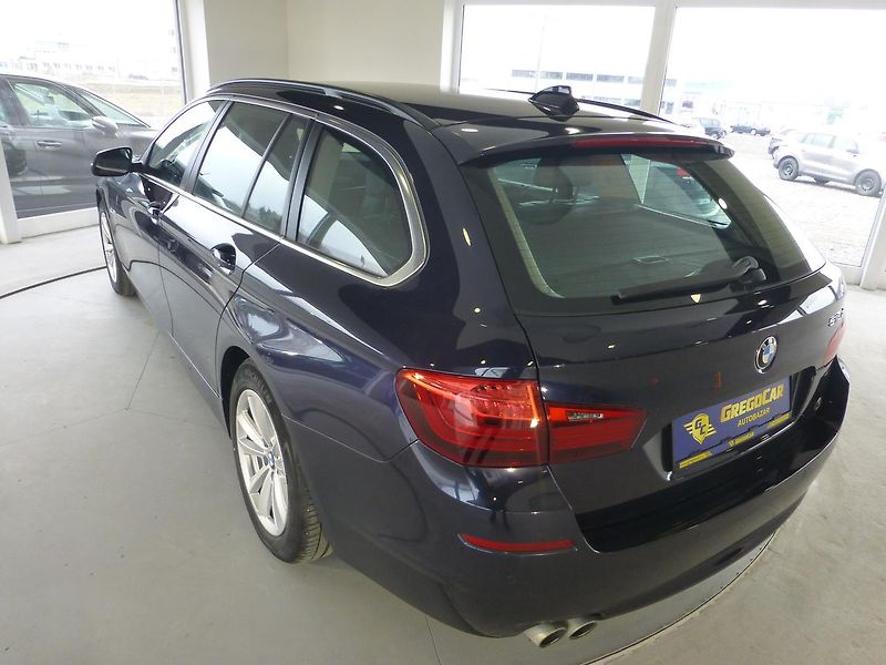 BMW Řada 5 (2016) 520D-KAMERA*ALU**XENONY - fotka 7 z 29