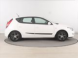 Hyundai i30 (2009) 1.4 CVVT, po STK, rezervace - náhled 6
