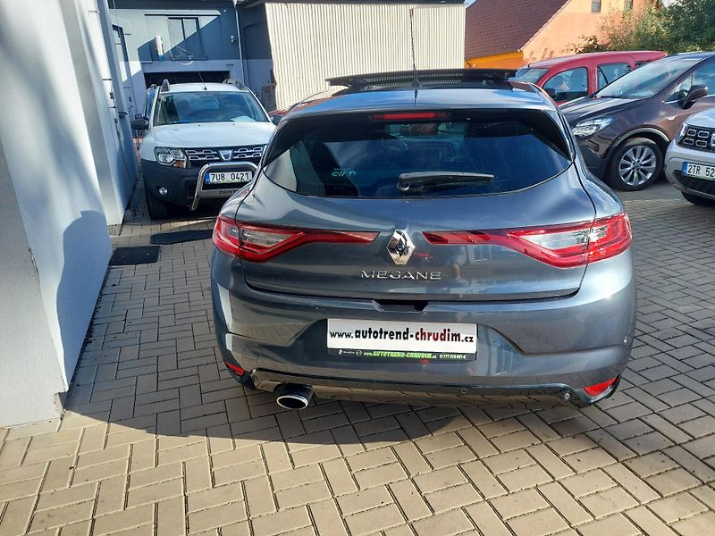 Renault Mégane (2018) IV. Bose TCe 130 - fotka 7 z 42
