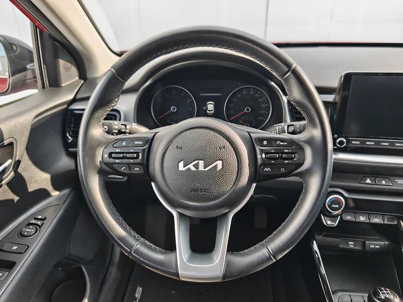 Kia Stonic - fotka 11 z 21