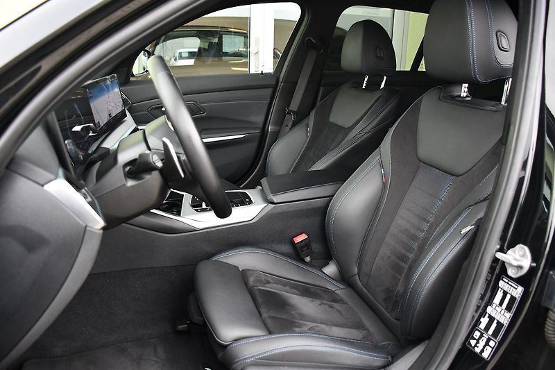 BMW Řada 3 320D xDrive M-SPORT ČR 1.M - fotka 13 z 47