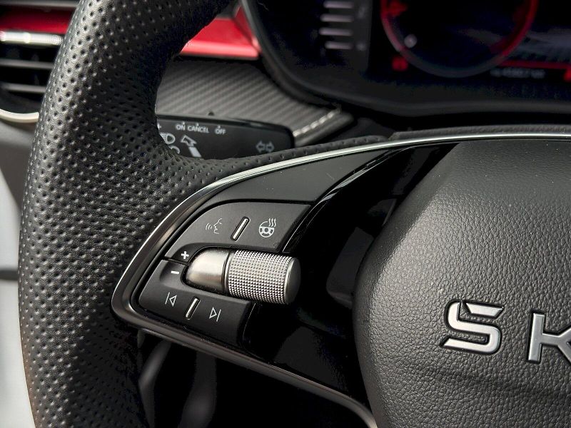 Škoda Fabia (2025) 1.0 TSI 85 kW Monte Carlo - fotka 13 z 22