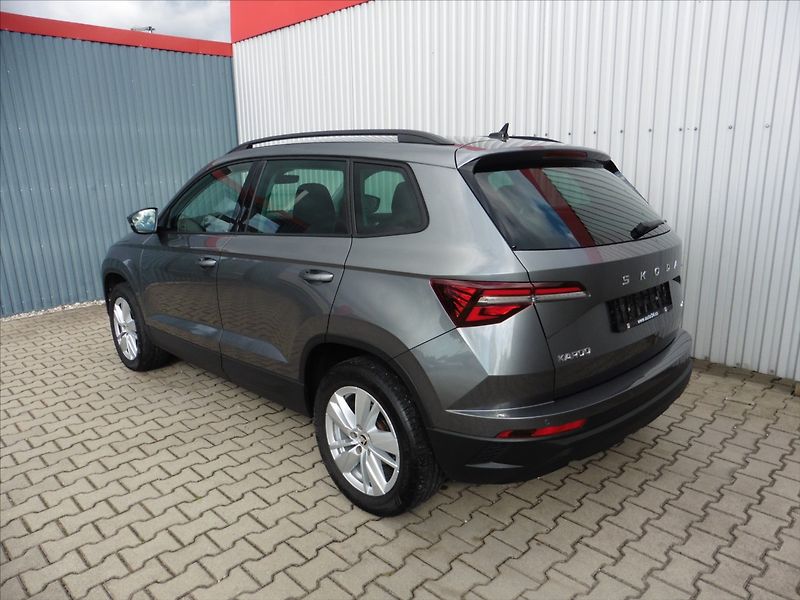 Škoda Karoq 2,0 TDi Style 4x4 DSG, nové ČR - fotka 3 z 24
