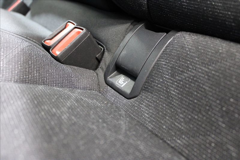 Volkswagen Golf 1,0 TSI Life CZ původ - fotka 31 z 33