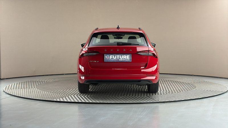 Škoda Octavia 1.0 TSI Ambition Combi - fotka 5 z 24