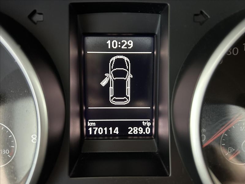Volkswagen Golf 1,2   TSI,SERVISKA,MATCH - fotka 12 z 25