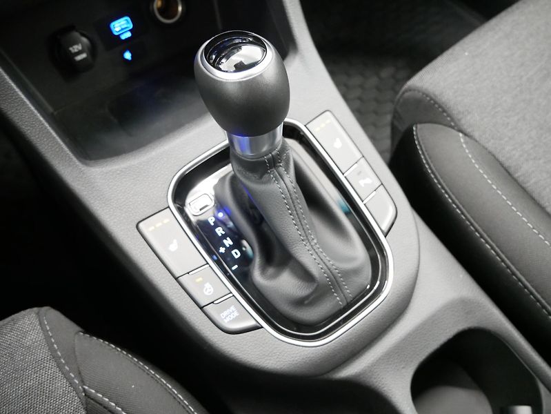 Hyundai i30 - fotka 21 z 24