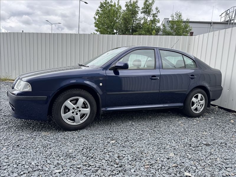 Škoda Octavia 1,9 TDI 81kW ELEGANCE původ ČR - fotka 3 z 48