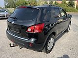 Nissan Qashqai (2009) 2.0i 104 KW, 4x4, Panorama - náhled 8