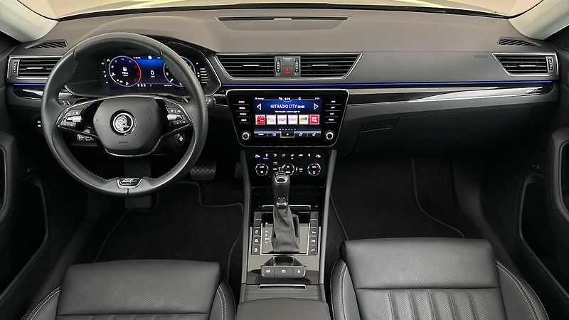 Škoda Superb 2.0 TDI DSG 4x4 L&K Combi - fotka 8 z 34