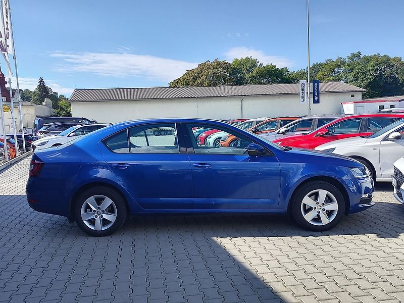 Škoda Octavia 1.4 TSI/110kW Trumf Plus - fotka 4 z 28