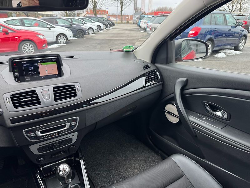 Renault Mégane (2016) 1,6 Dci 96 KW BOSE - fotka 16 z 28