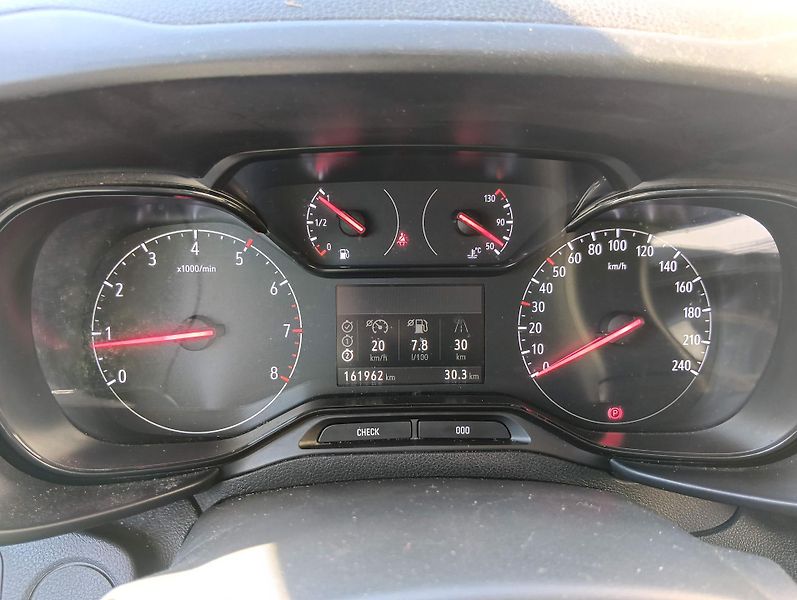 Opel Combo (2022) 1.5 D/75 kW, pojízdná dílna, - fotka 8 z 33
