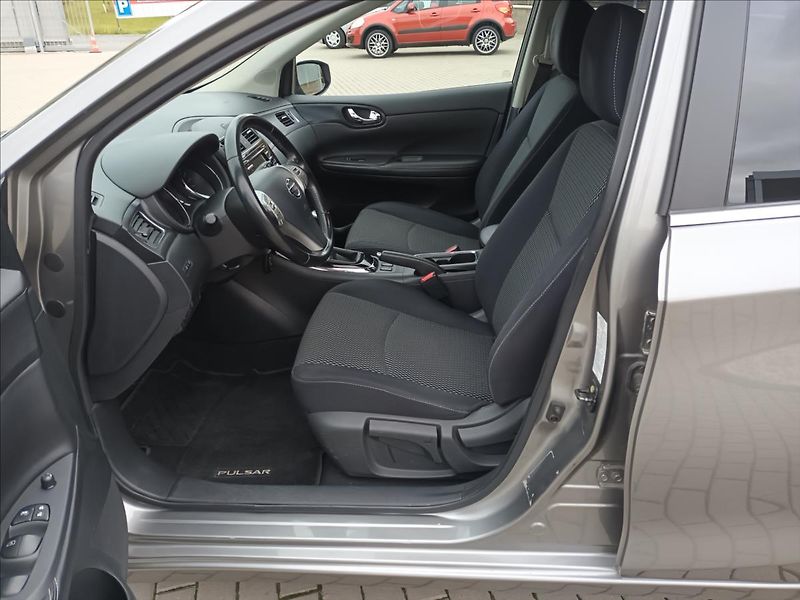 Nissan Pulsar 1,2 DIG-T,1MAJ,ČE,SERVIS,KOLA - fotka 13 z 40