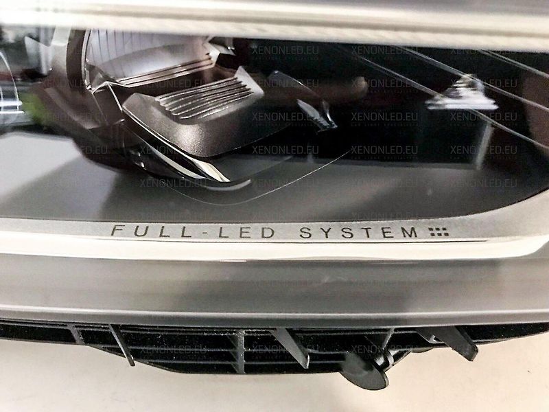 Volvo XC60 MOMENTUM PRO, B4 AWD, 145+10 k - fotka 30 z 30