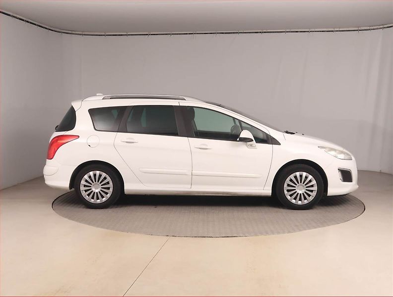 Peugeot 308 (2014) 1.6 VTi, po STK, jezdí výborně - fotka 6 z 14
