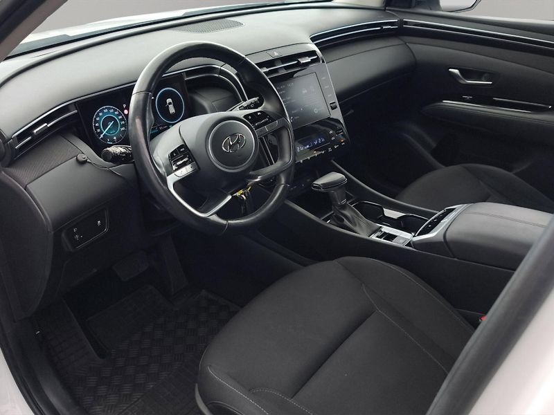Hyundai Tucson (2021) SMART 1.6 T-GDi MHEV 110kW, ČR - fotka 23 z 27