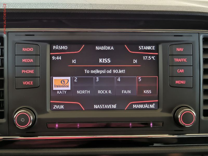 Seat Leon (2014) 1.6TDi, AC, park.čidla - fotka 14 z 17