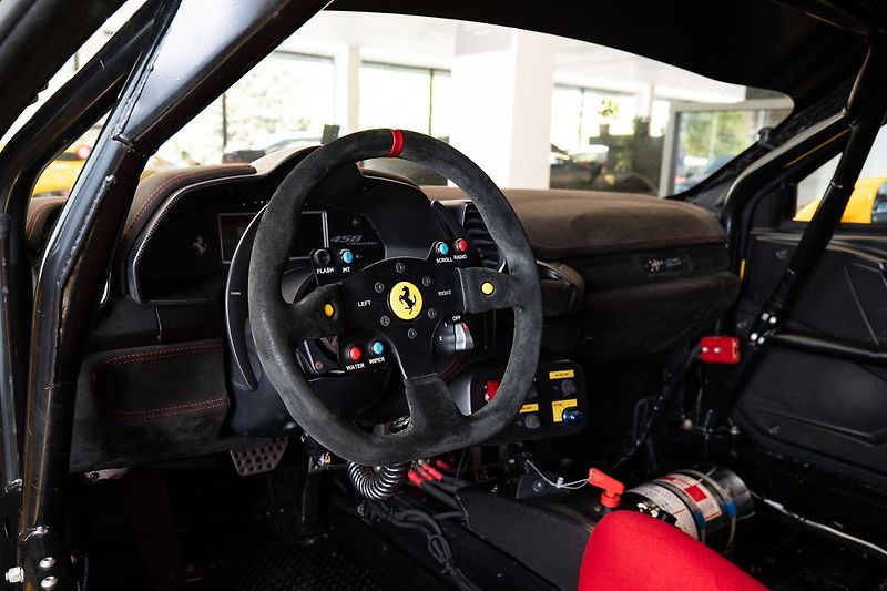 Ferrari 458 Challenge - fotka 5 z 18