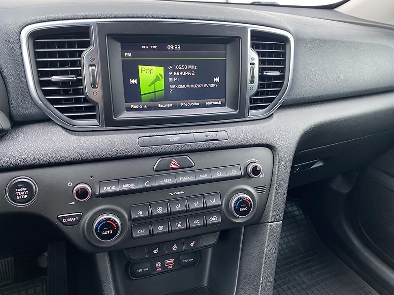 Kia Sportage 1.7 CRDI 85 kW - fotka 16 z 26
