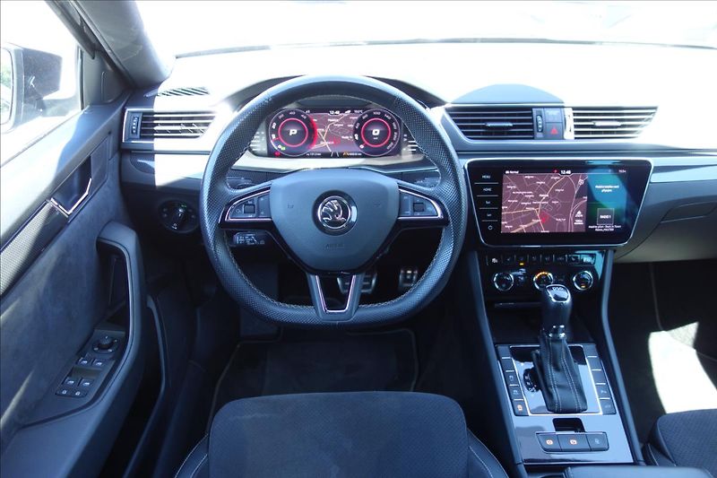 Škoda Superb 2,0 TDi,SERV.KN.,SPORTLINE,DSG - fotka 22 z 49