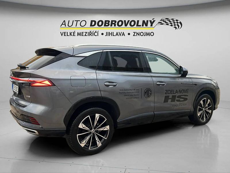 MG HS EXCLUSIVE 1.5T AT7 (125kW/170k - fotka 9 z 30