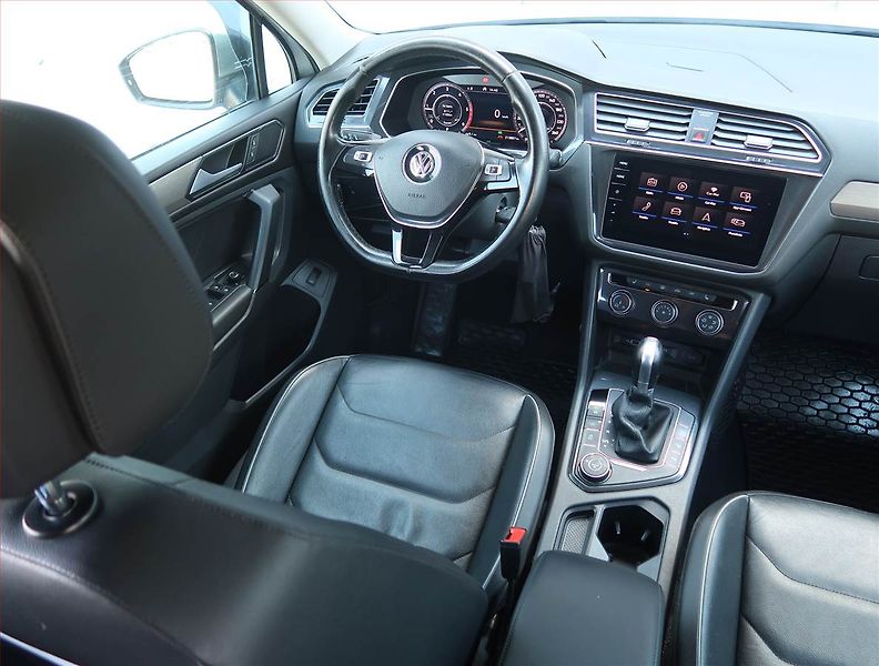 Volkswagen Tiguan Allspace (2018) 2.0 TDI, 4X4, Automat - fotka 7 z 21