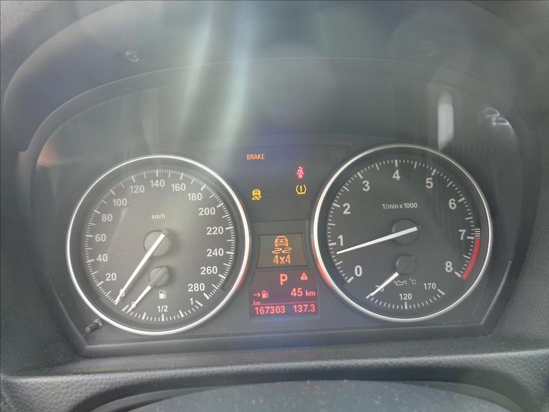 BMW Řada 3 3,0 - fotka 14 z 26