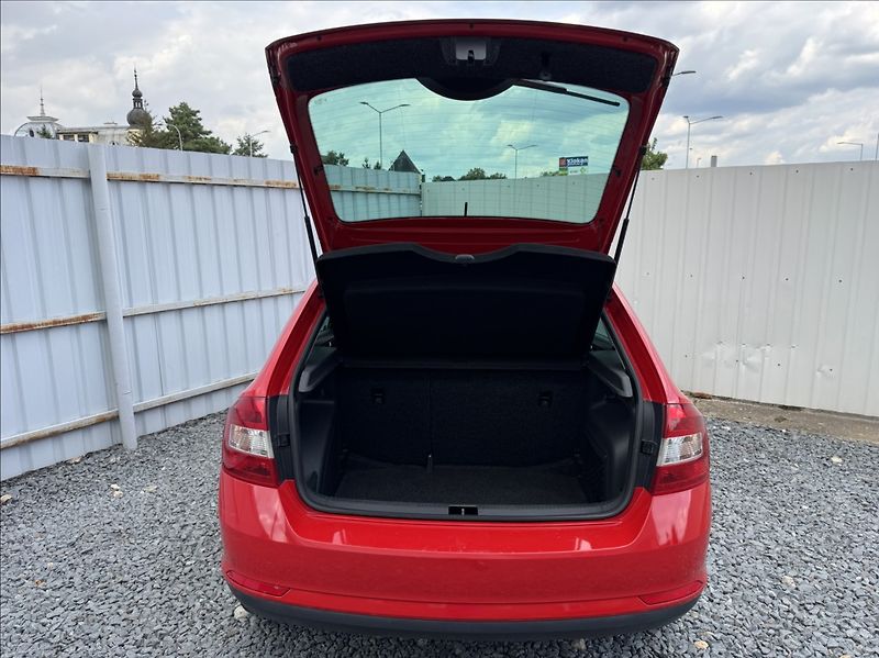 Škoda Rapid 1,2 TSI FRESH 1.maj původ ČR - fotka 12 z 49