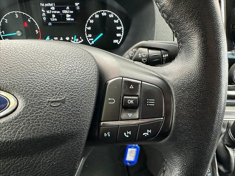 Ford Tourneo 2,0 TDCi 136kW 8MÍST AUTOMAT - fotka 29 z 48