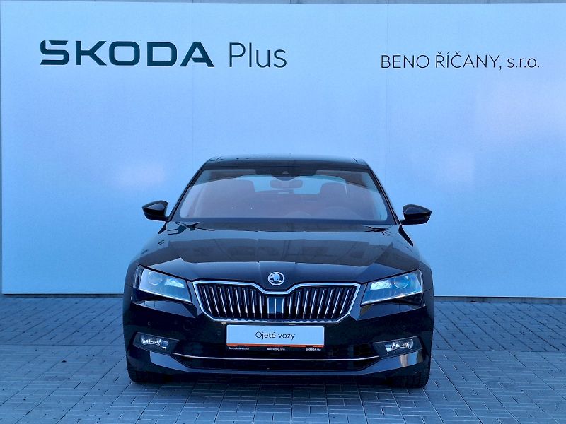 Škoda Superb (2017) L&K DSG 4x4 2,0TSi 206kW - fotka 4 z 35