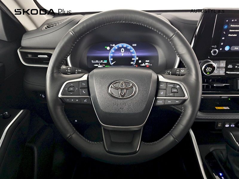 Toyota Highlander (2024) 2.5 HEV 248k 4X4 COMFORT - fotka 5 z 27