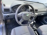 Škoda Octavia (2010) 1.6MPi, ČR, AC, tažné - náhled 12
