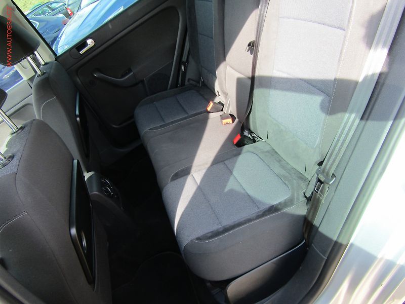 Volkswagen Golf Plus (2011) 1.2 TSi, autoAC - fotka 10 z 16