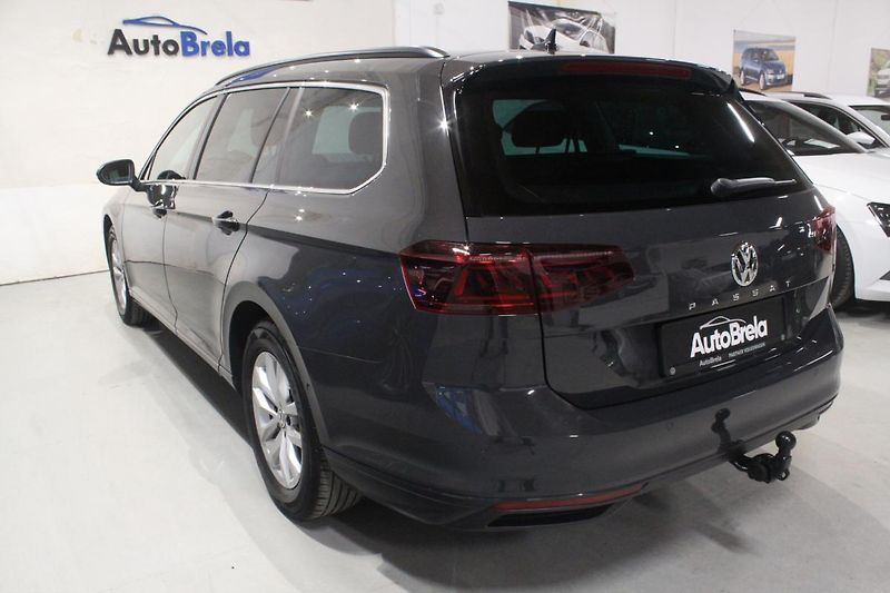 Volkswagen Passat (2020) 2.0TDI DSG Display Matrix - fotka 9 z 38