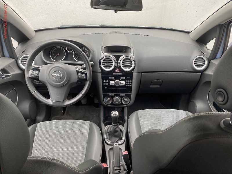 Opel Corsa (2010) 1.2i, STK6/28 - fotka 8 z 14