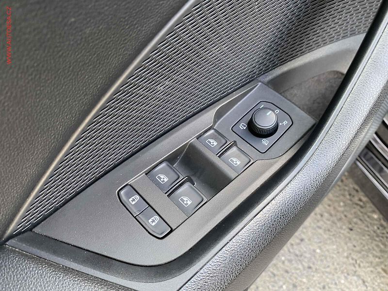 Škoda Octavia (2020) 2.0 TDi, 1.maj,ČR, Style - fotka 13 z 19