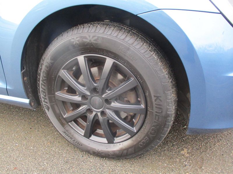 Volkswagen Golf TSi*77kW*VÝHŘEV*Z+L PNEU*TOP  - fotka 26 z 47