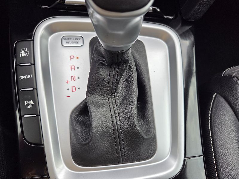 Kia XCeed (2022) Plug-in-Hybrid, 1.6 GDI, DPH - fotka 23 z 28