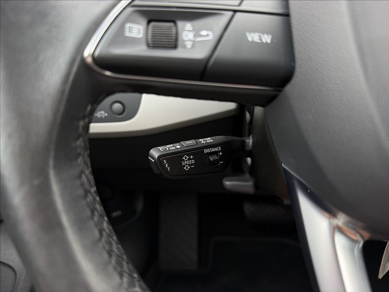 Audi A4 Avant 40 tdi quattro S-trinic - fotka 16 z 27