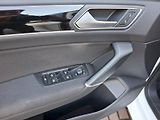 Volkswagen Touran (2017) HighLine DSG 2,0TDi 110kW - náhled 27