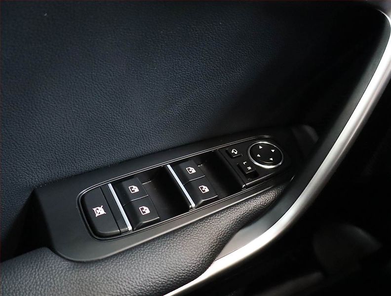 Kia XCeed (2024) 1.5 T-GDI - fotka 23 z 26