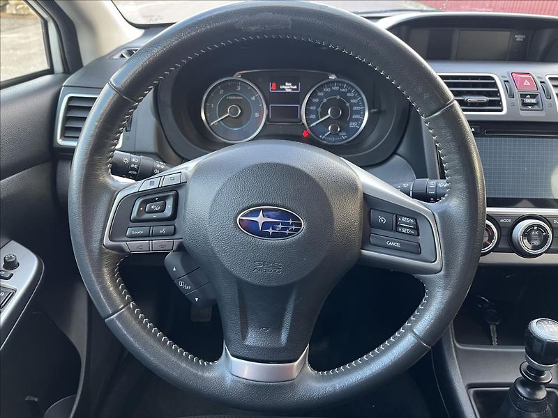 Subaru XV 2,0 D 4x4 108KW KAMERA SERVIS - fotka 15 z 44
