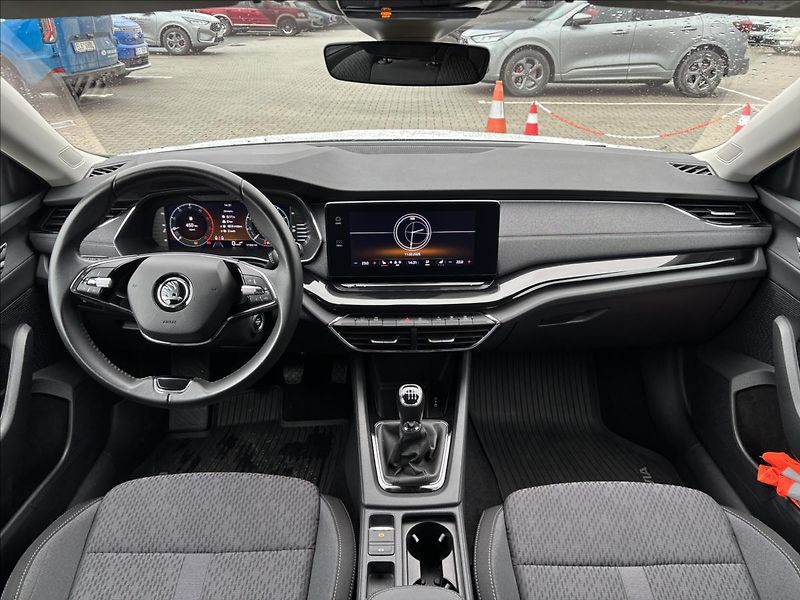 Škoda Octavia 2,0 TDI 85kW Style - fotka 16 z 36