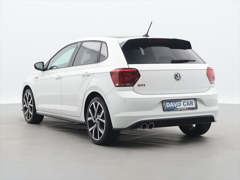 Volkswagen Polo 2,0 TSI GTI DSG Virtual Matrix - fotka 5 z 34