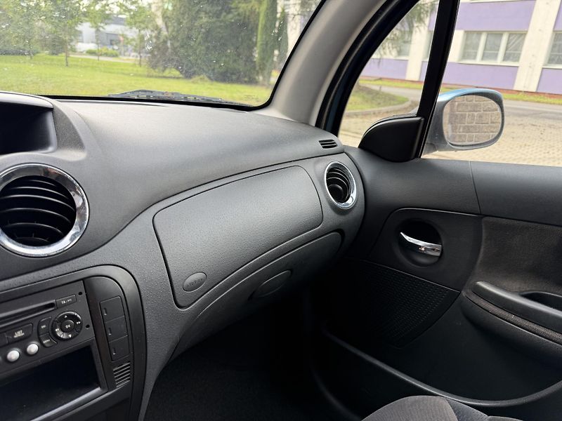 Citroën C3 1,4 HDI - fotka 21 z 22