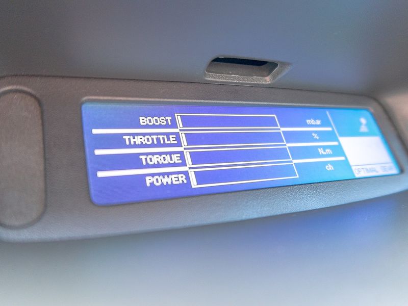 Renault Mégane (2012) 2.0T 195KW RS TROPHY - fotka 24 z 52