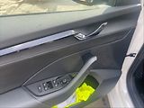 Škoda Octavia 1,0 TSI 81 Ambition - náhled 11